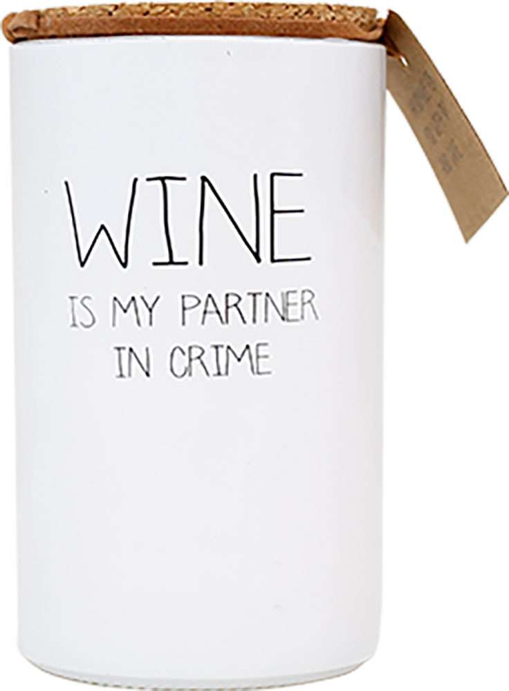 My flame lifestyle Soy Candle - Wine is my partner in crime Fresh Cot Wit