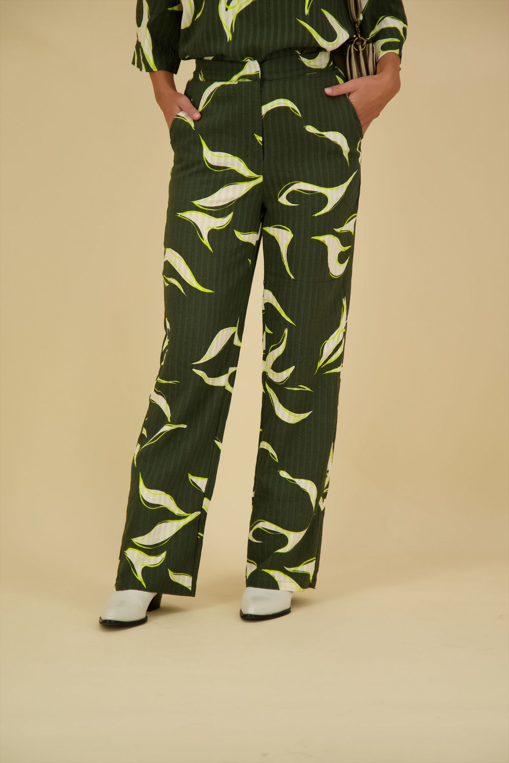 Object Objtate hw wide pant Groen