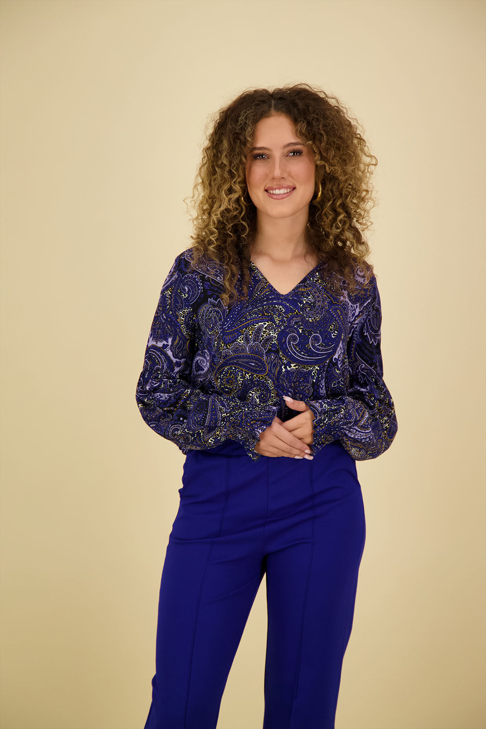 Enjoy top ronde V hals paisley print Blauw