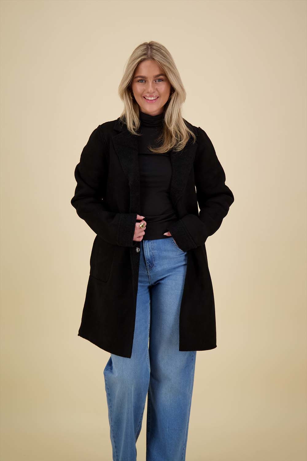 Nukus Minte Coat Lammy Zwart