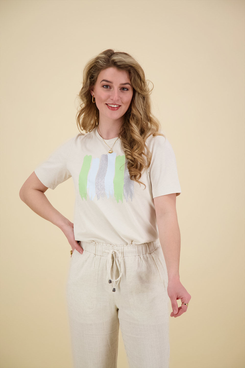 Bloomings crew neck shirt print Beige