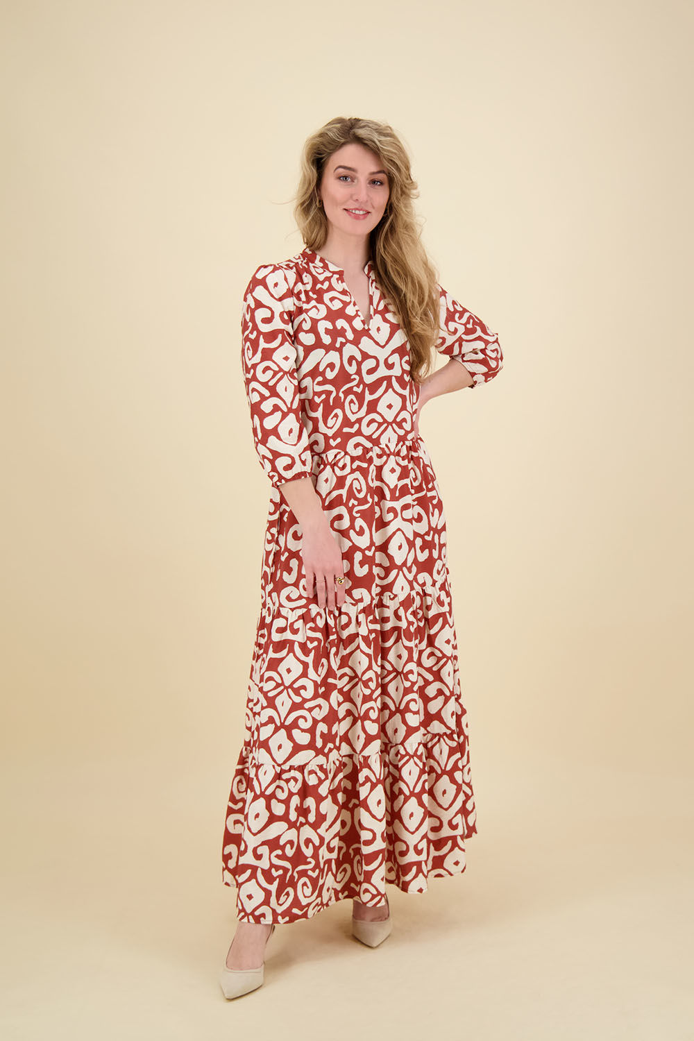 Zusss Maxi jurk ornamentprint Bruin