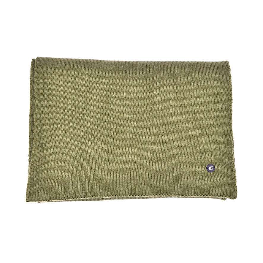 Tresanti SNOW | Fine knitted scarf with rubber logo III Groen Tresanti SNOW | Fine knitted scarf with rubber logo III Groen