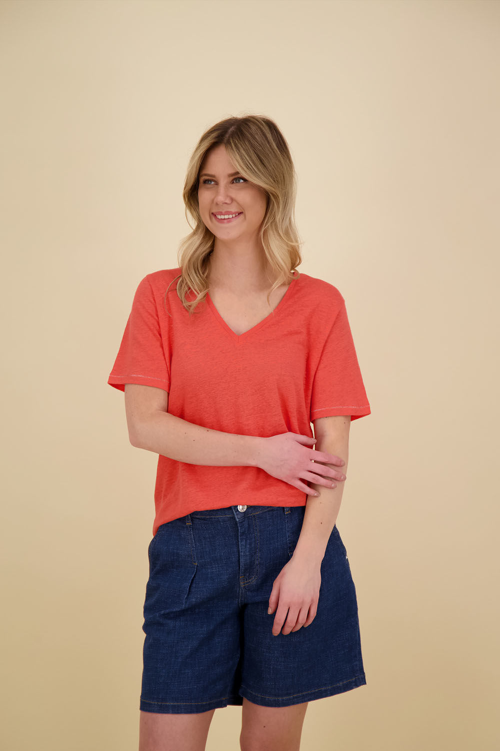 Anna Blue veetee Rood
