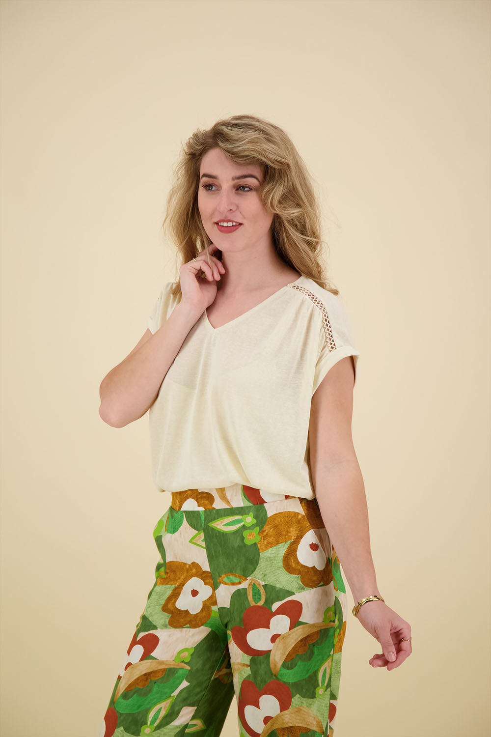 Geisha Top shoulder tape Bruin