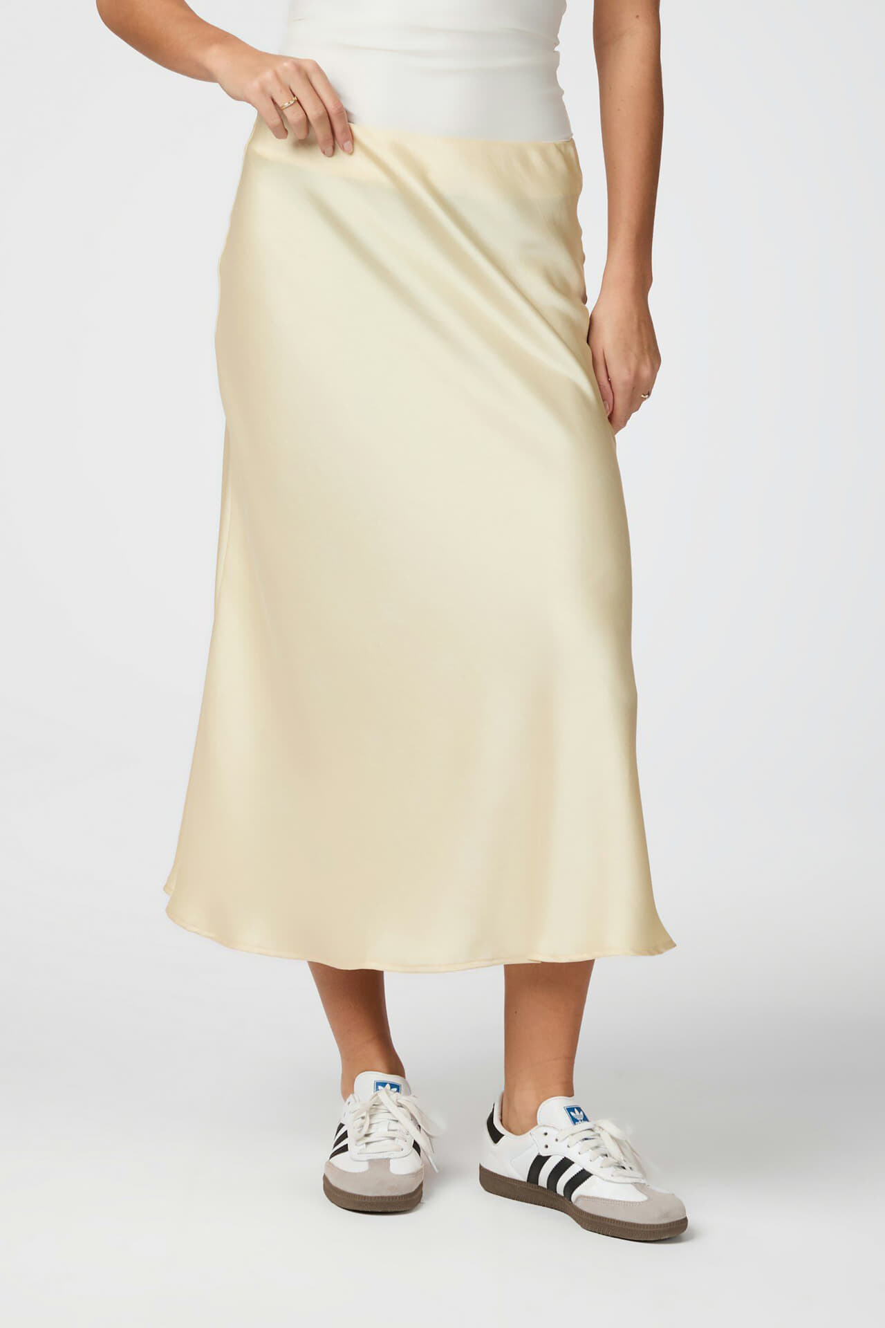 Neo Noir Rok Bovary Geel