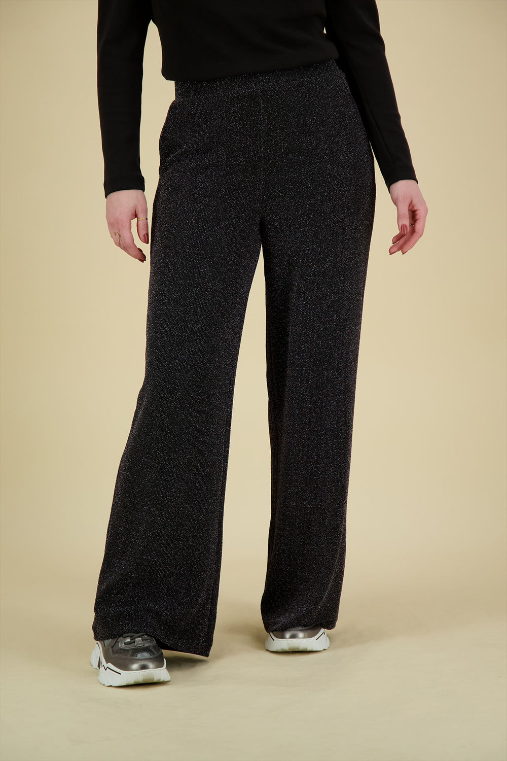 Vila Pantalon Eleina Zwart