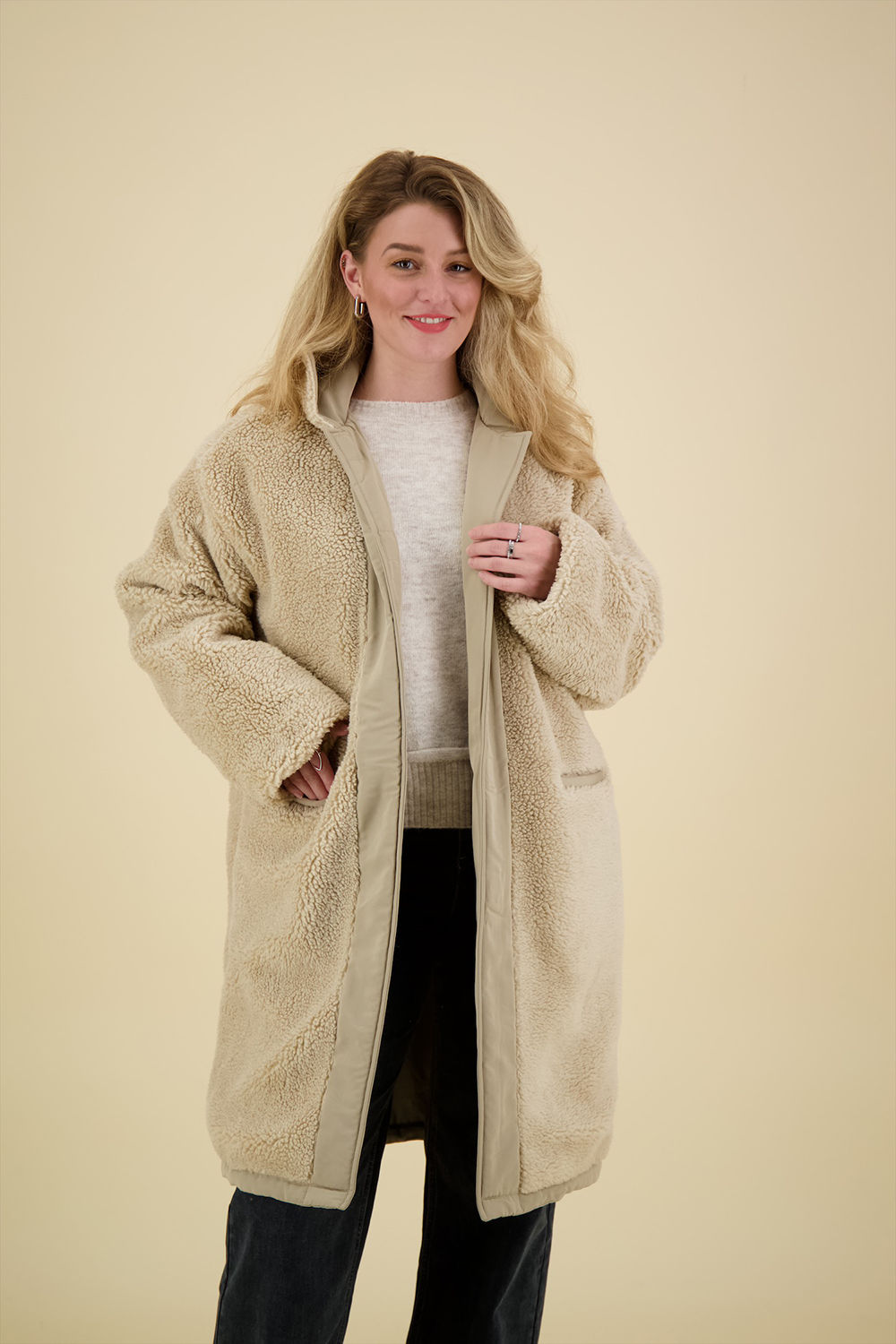 Freequent Teddy Jas Turner Reversible Beige