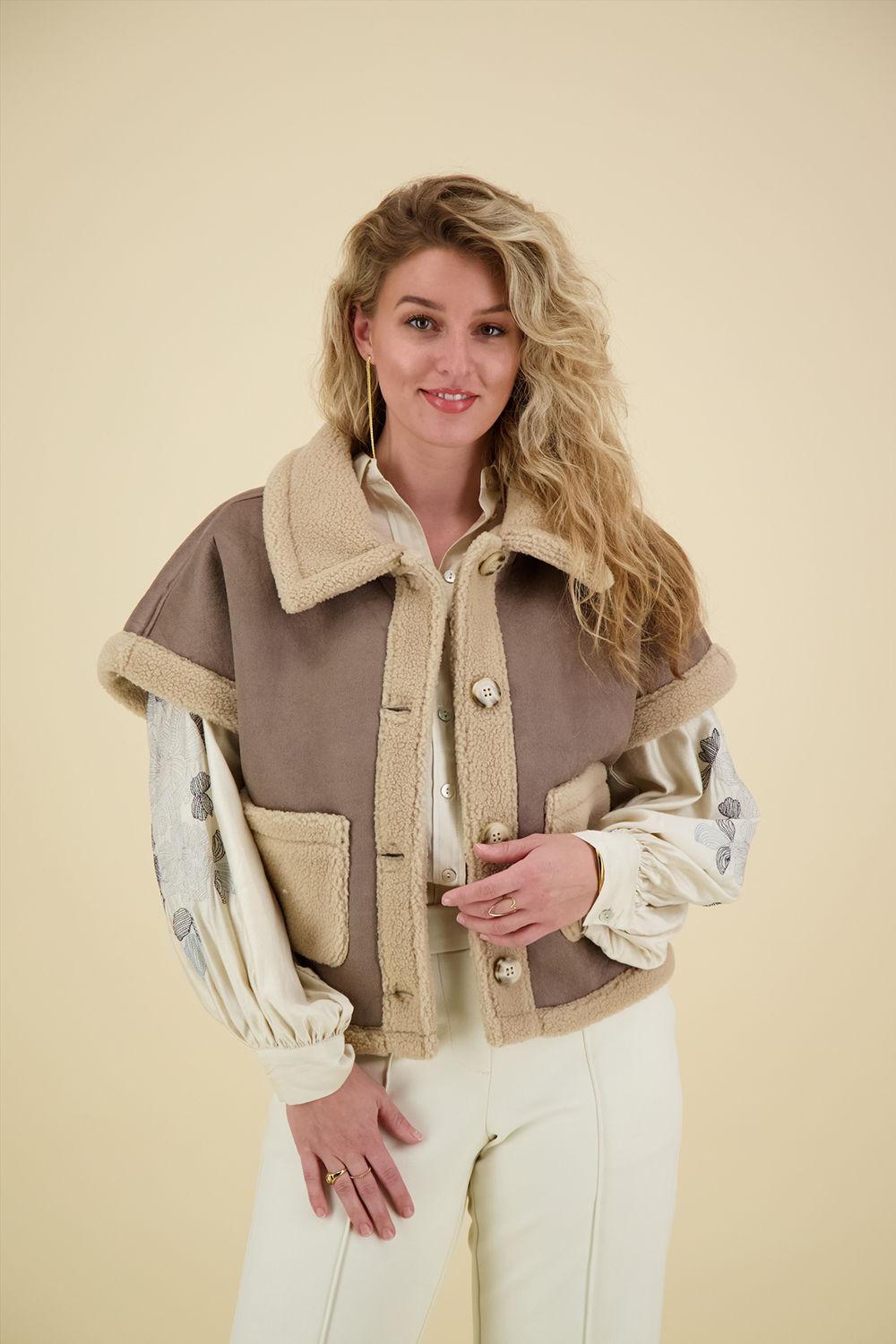 Nukus Gilet Athena  Bruin