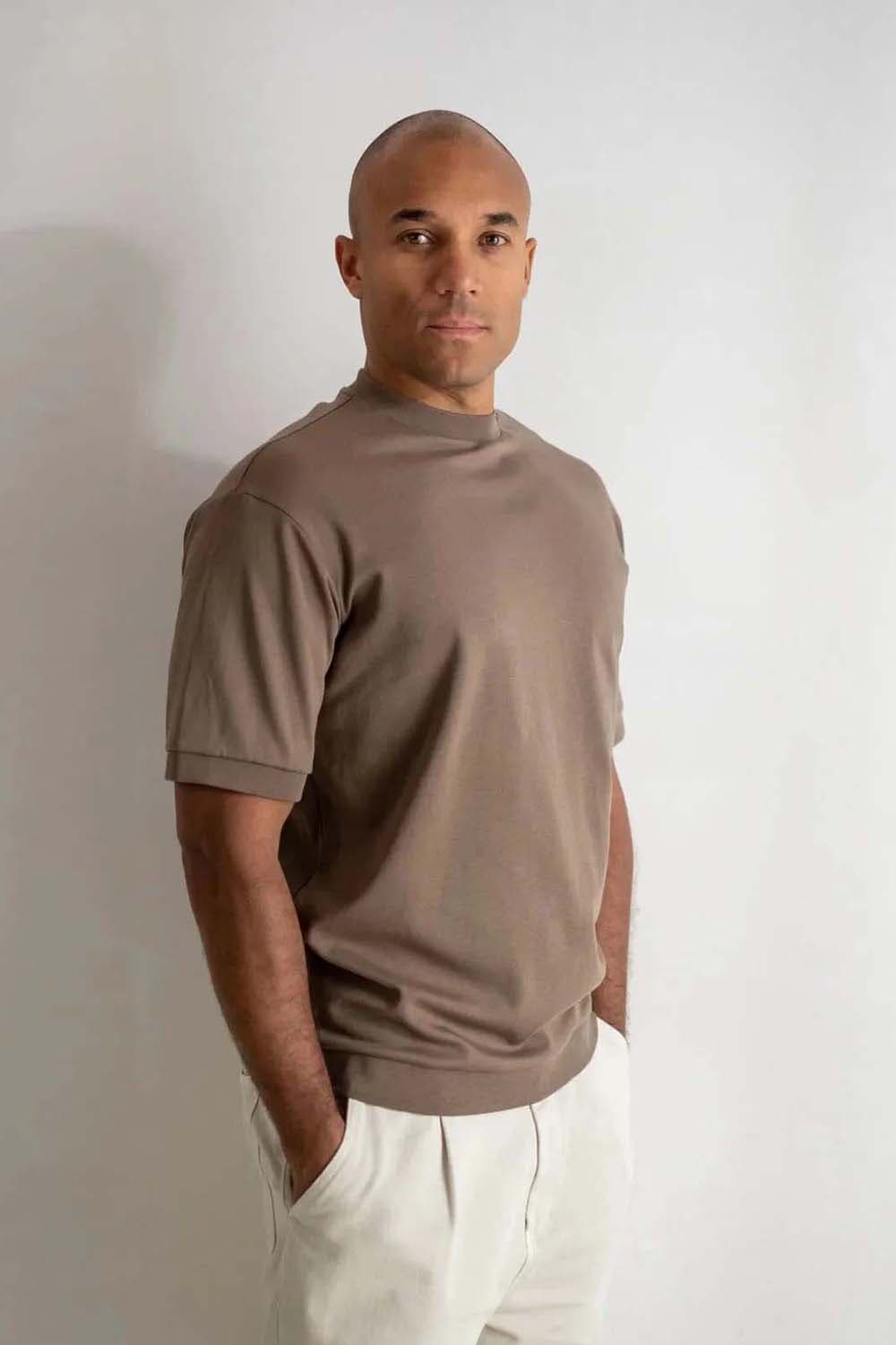 Club 24 T-Shirt Freedom Fit  Bruin