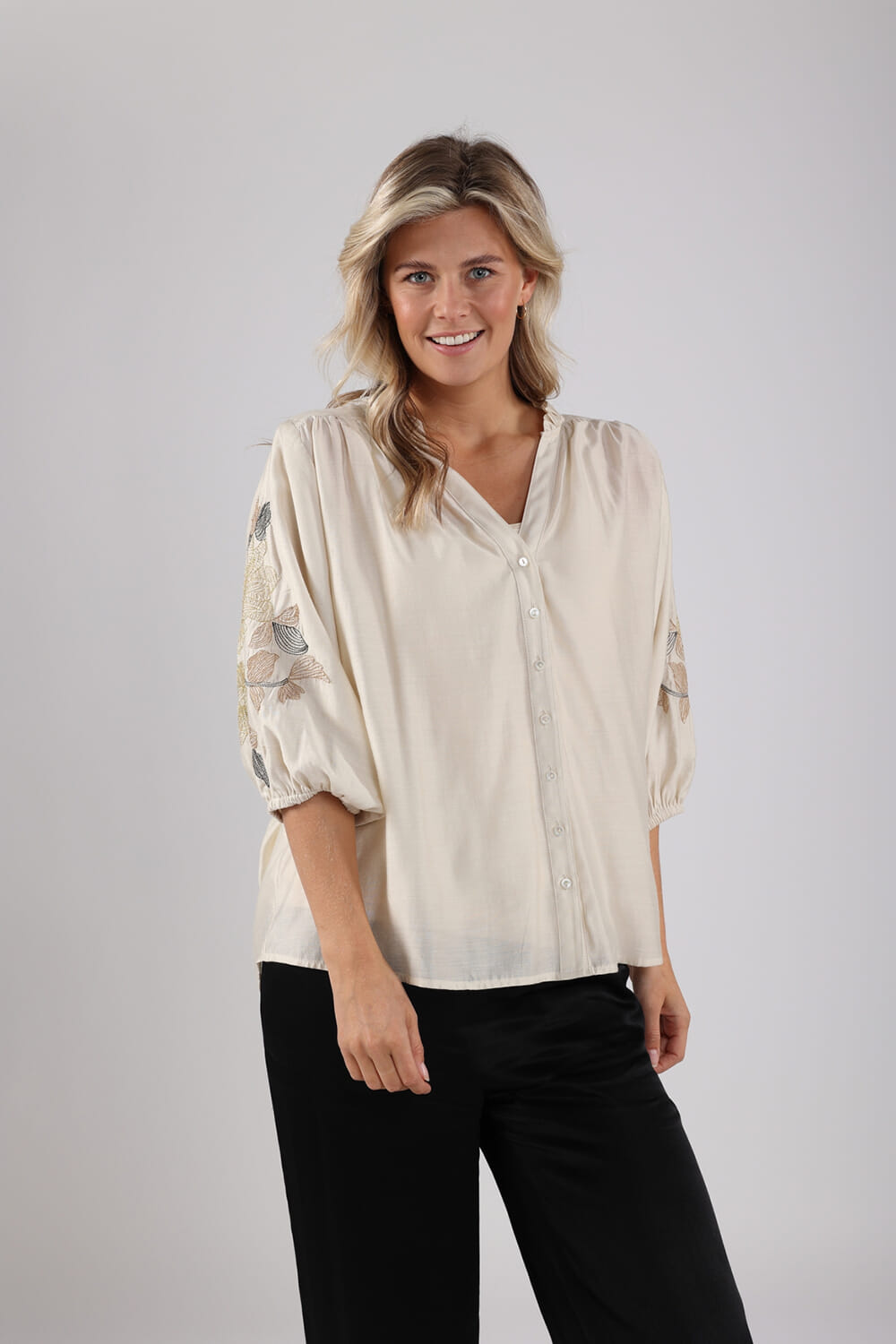 Nukus Blouse Tina Embroidery Wit