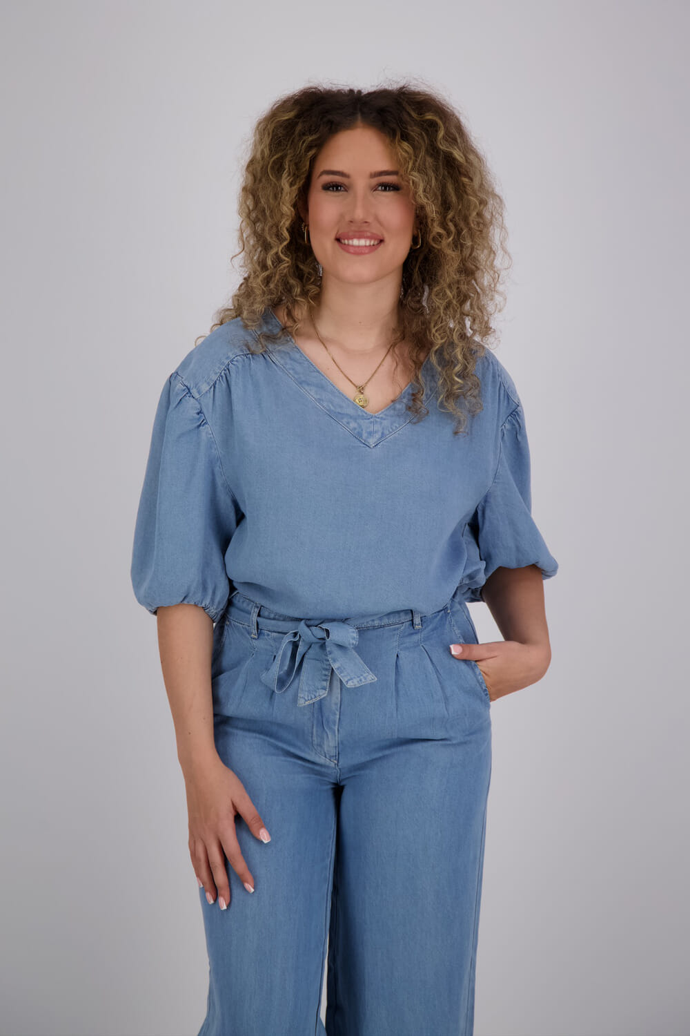 Beaumont Top Fae  Blauw