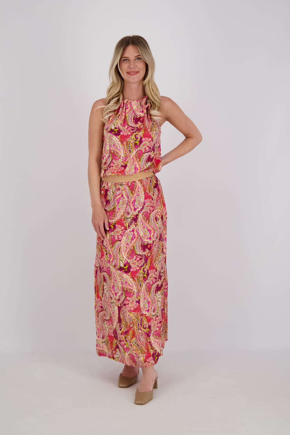 Geisha Jurk Halter Paisley Rood