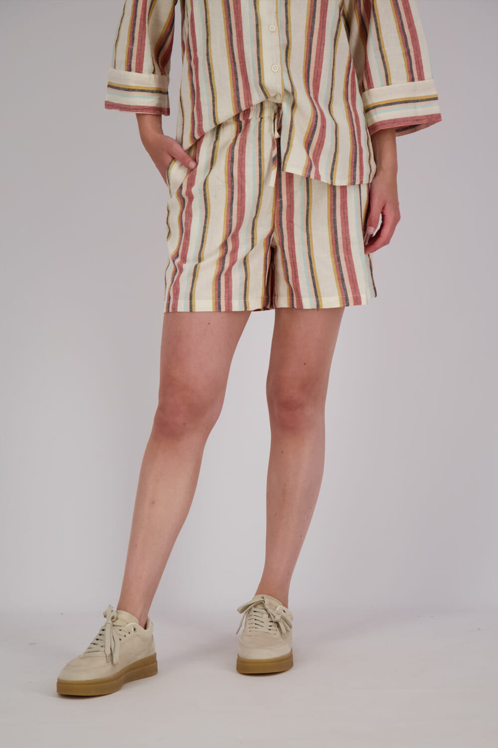 Object Short Karen Bruin