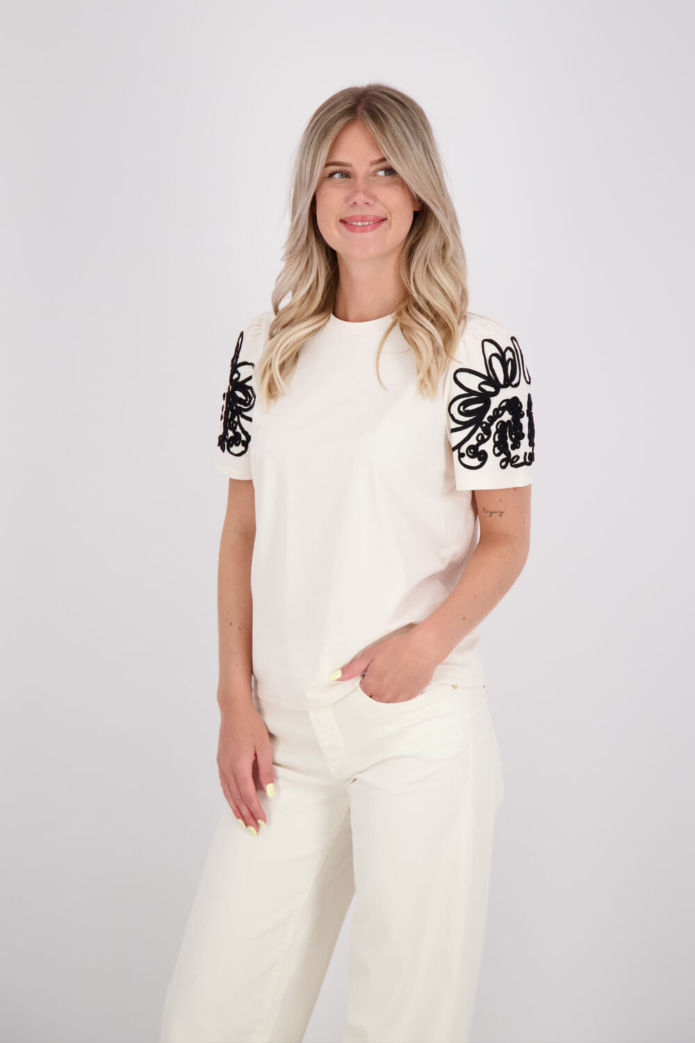 Object Top Caroline Joanna Zwart