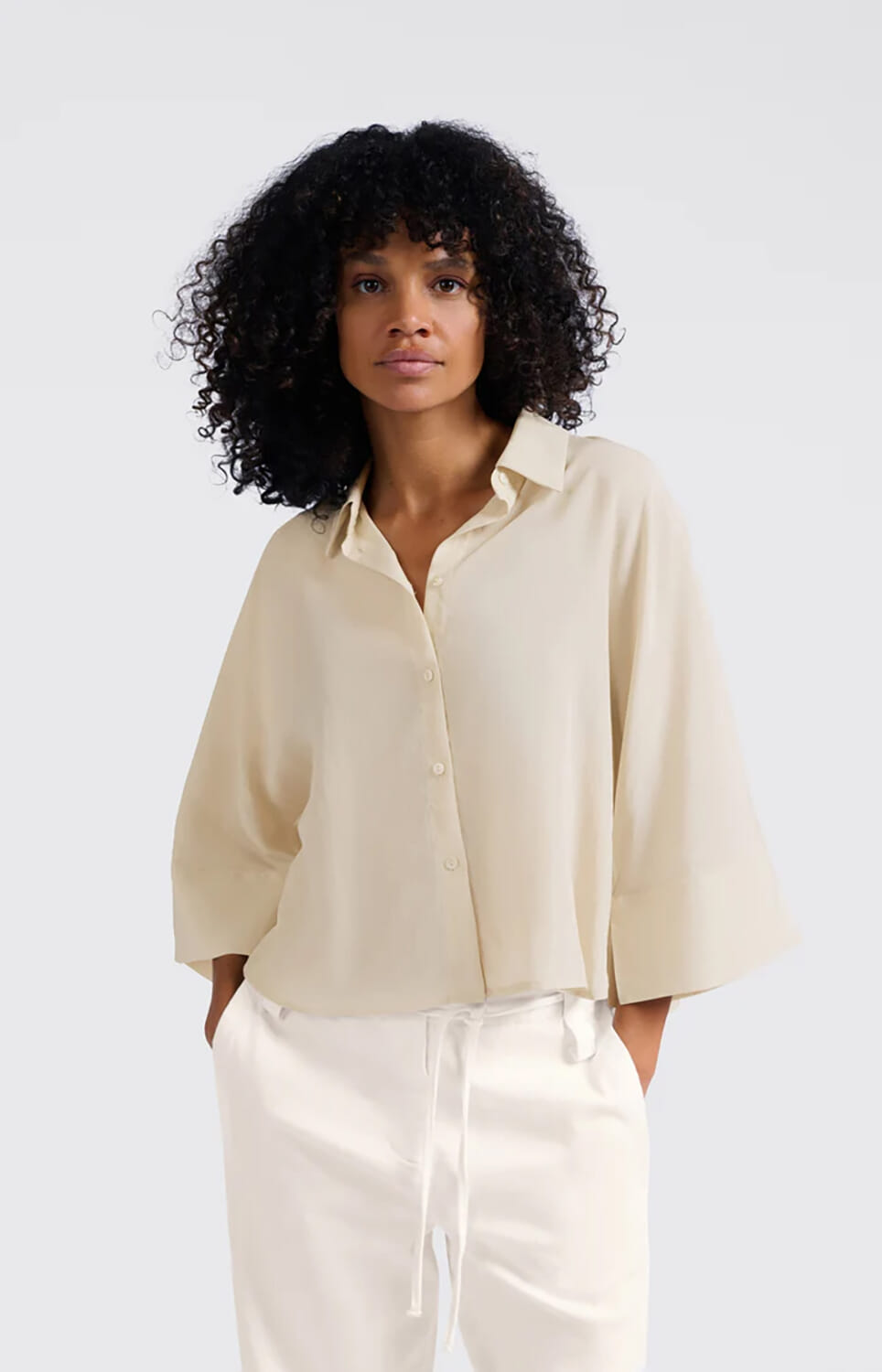 Yaya Korte blouse met wijde mouwen Beige