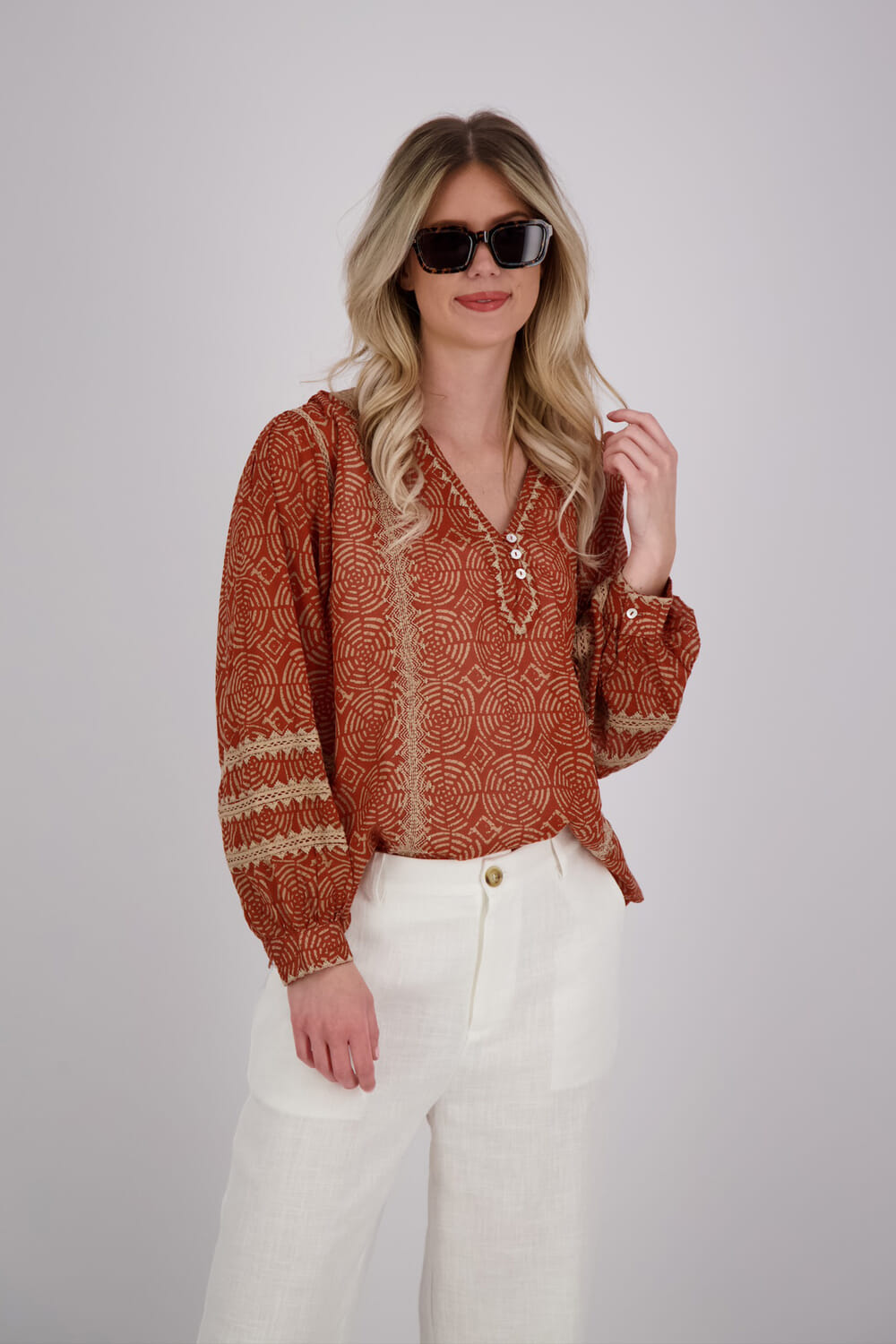 Zusss Zonne bril panter design camel Bruin