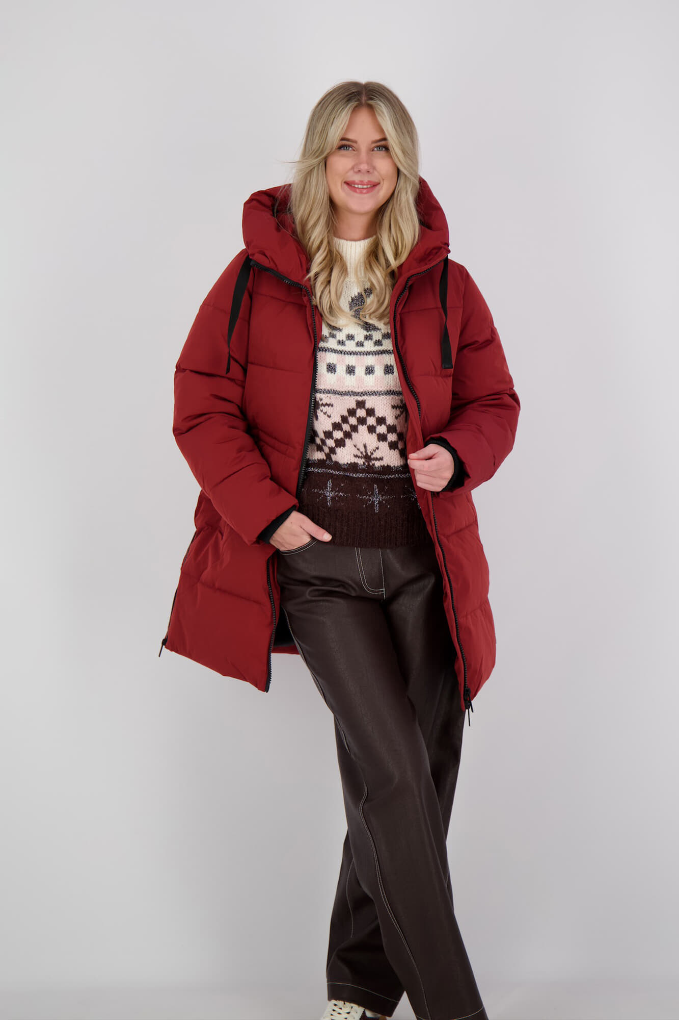 MSCH Copenhagen Jas Mola Pavinaria Rood