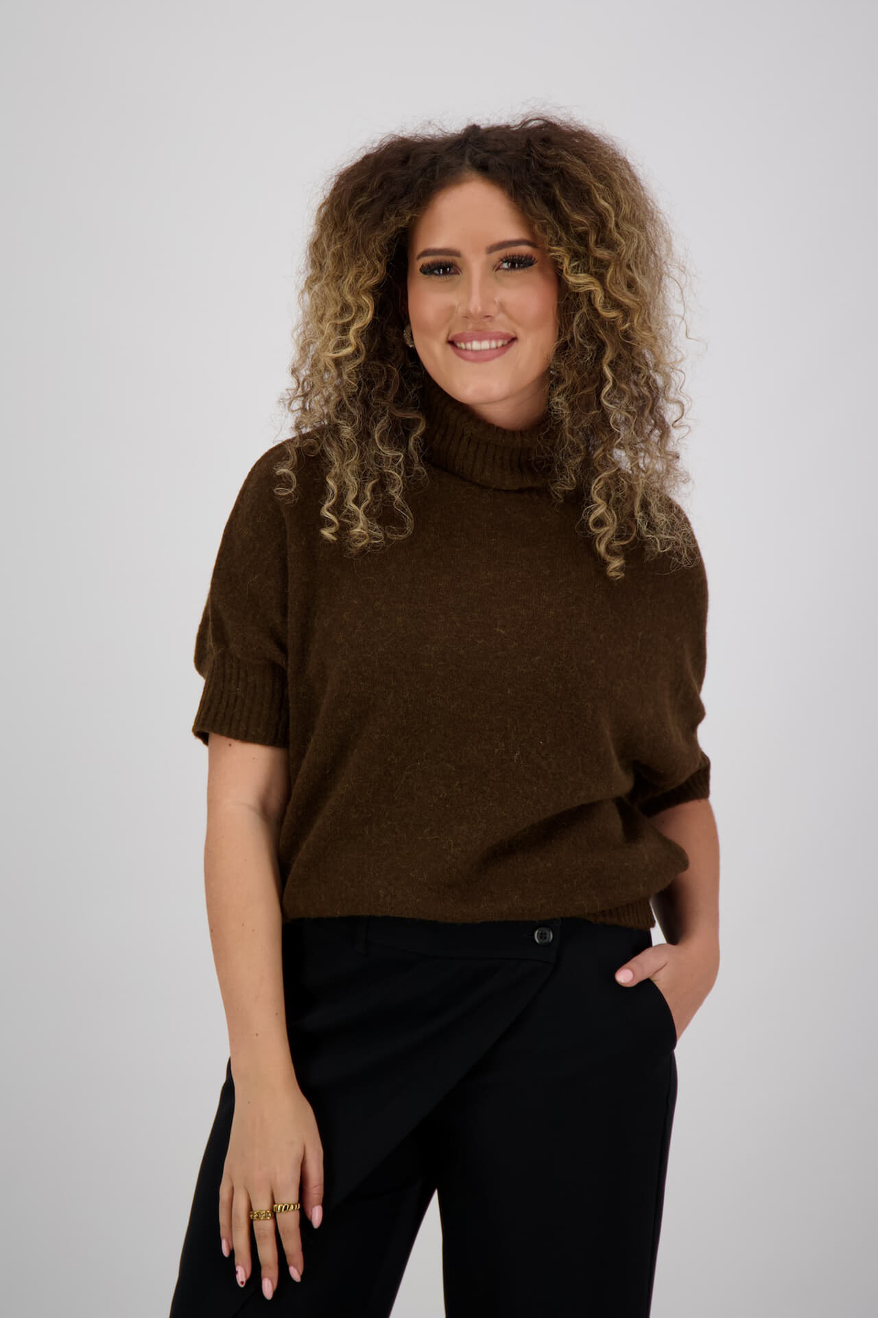 Aimée The Label Trui Ginger Bruin