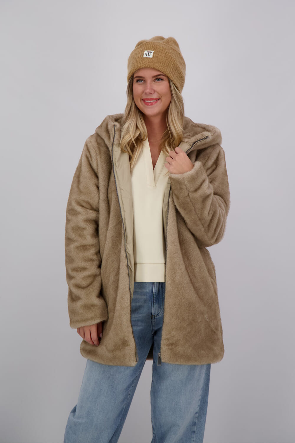 MSCH Copenhagen Sjaal Milania Hope Hood Beige