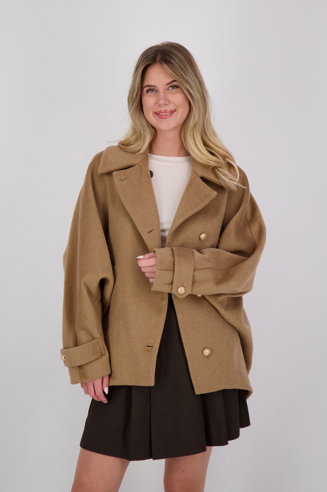 Giacomo Wollen Cape-jas Camel