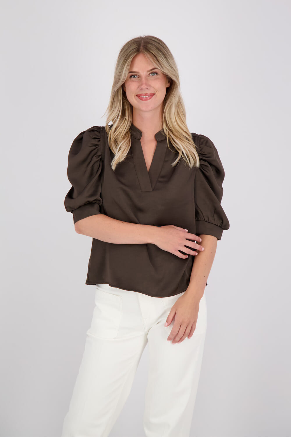 Neo Noir Blouse Roella Heavy Bruin
