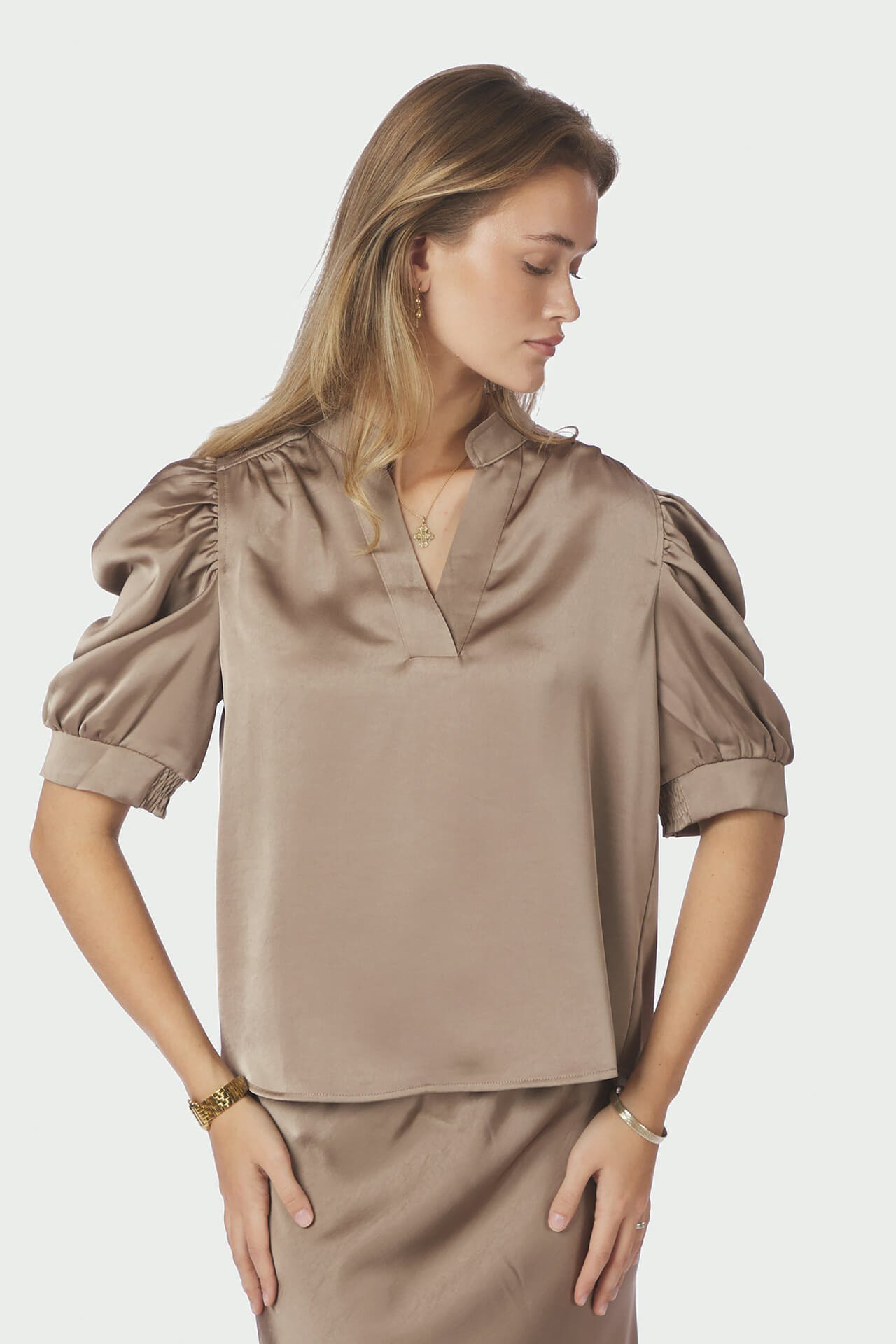 Neo Noir Blouse Roella Heavy Taupe