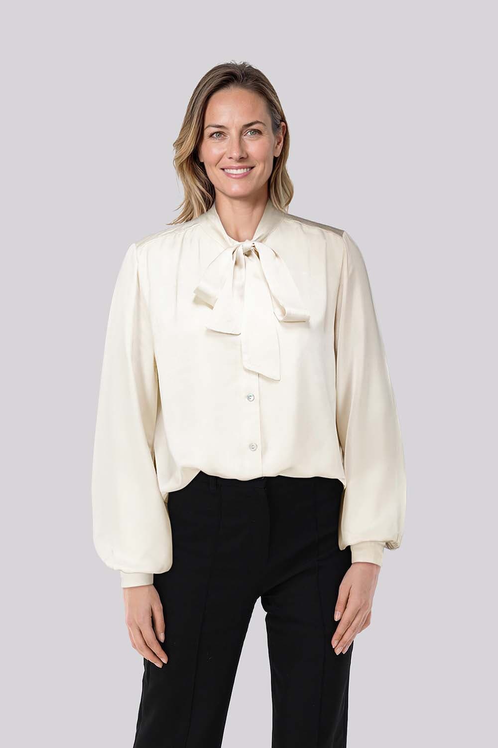 In Shape Blouse Maera Kaki
