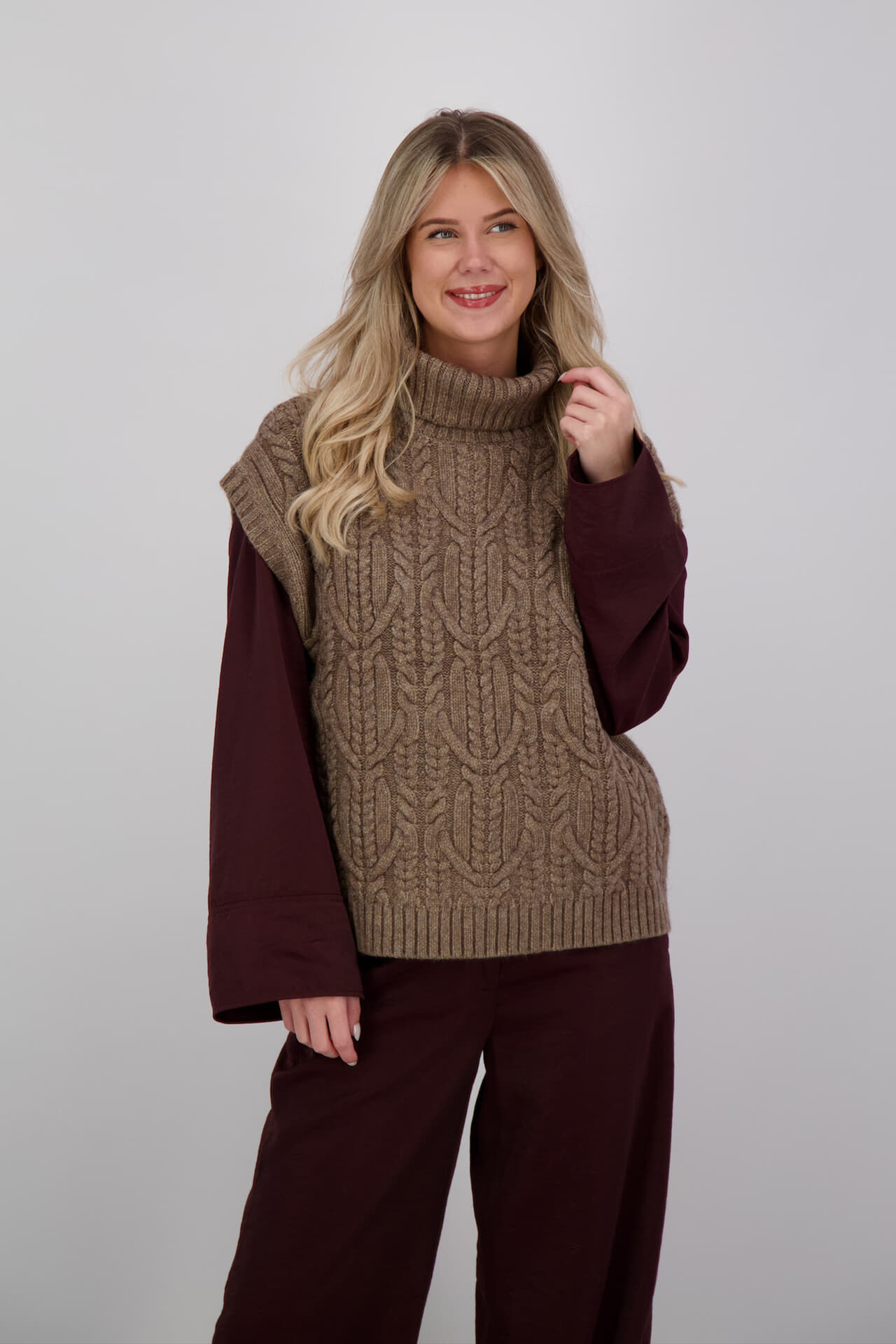 Co'couture Spencer Row Cable  Bruin