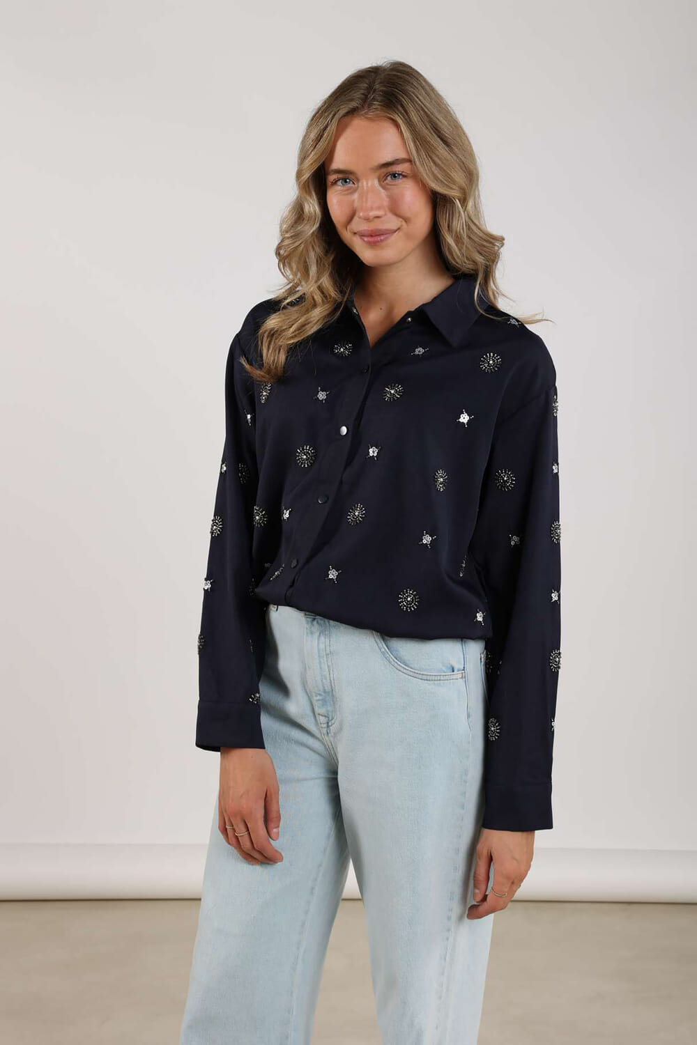 Nukus Blouse Newport Embroidery Blauw