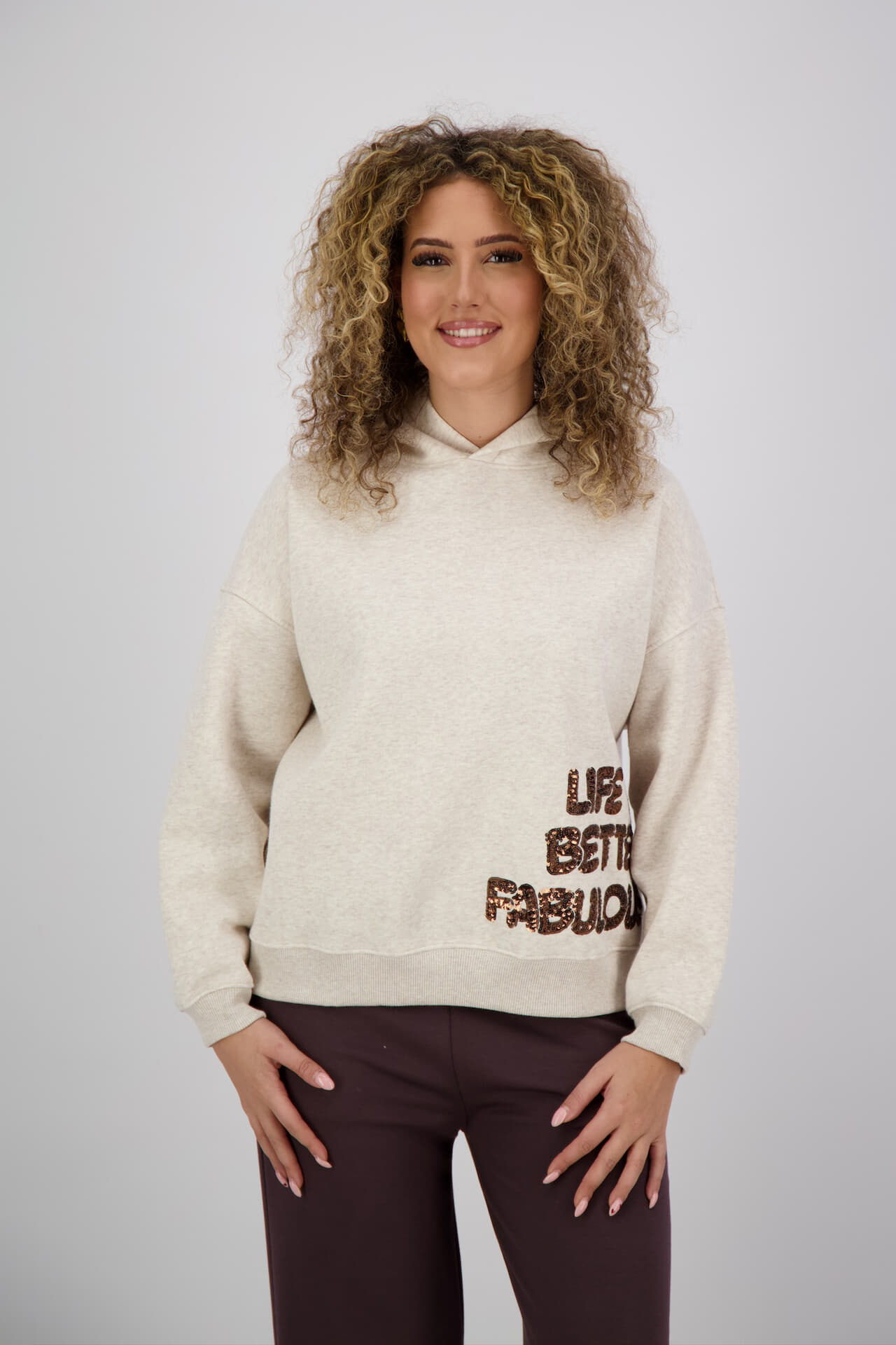 The Shirt Project Hoodie Beige