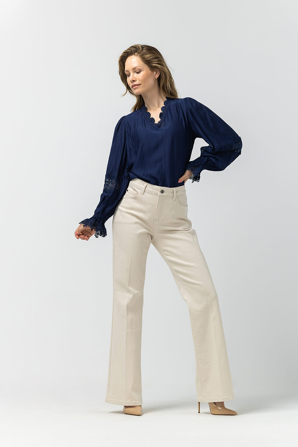 Label Dot Blouse Aicha Blauw