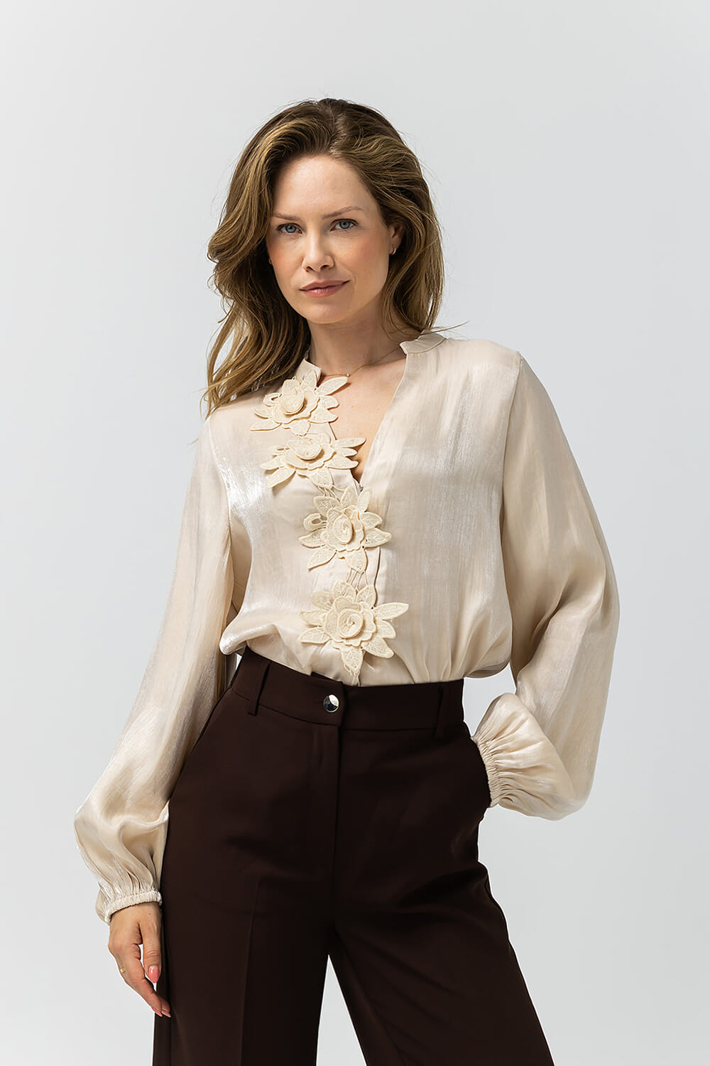 Label Dot Blouse Ally Wit