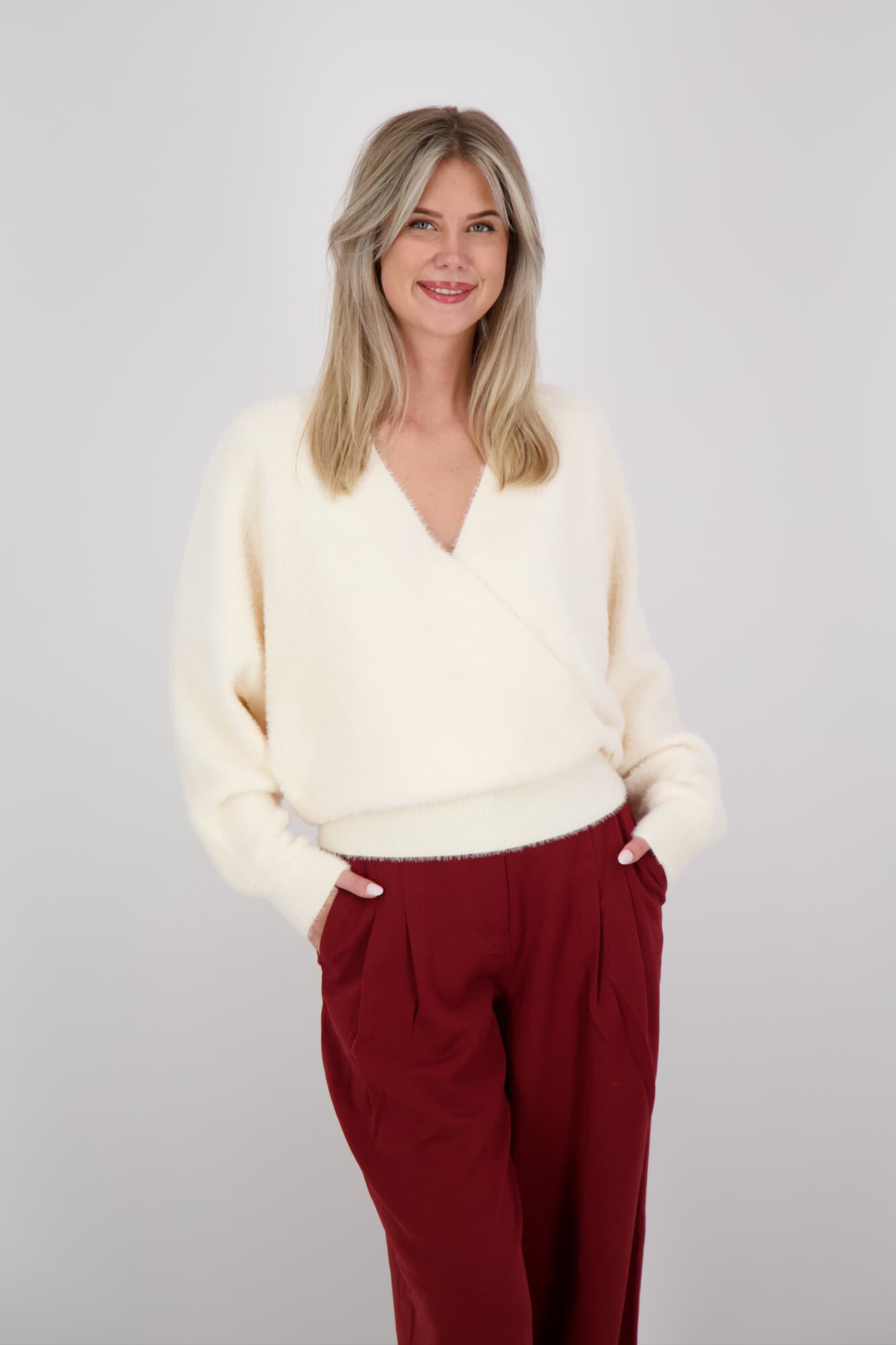 Zusss Wikkeltrui in Fluffy Garen Off White