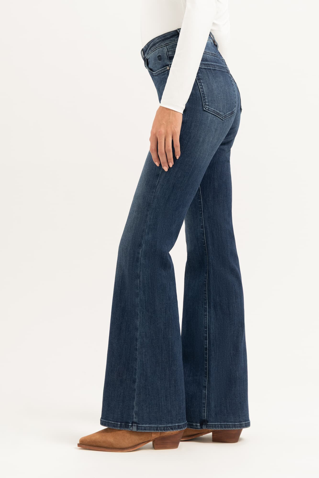Florez Jeans Chloé Flared Jeans