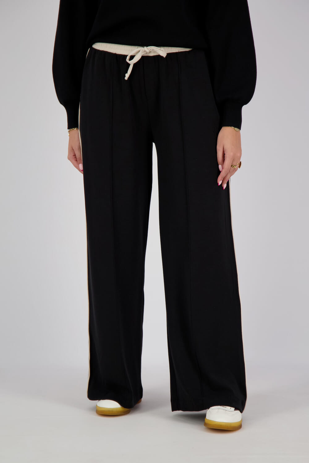 The Shirt Project Broek Zwart