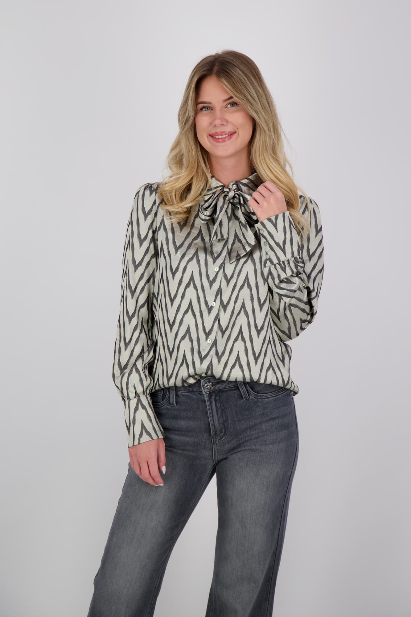 Geisha Blouse Animal Zilver Grijs
