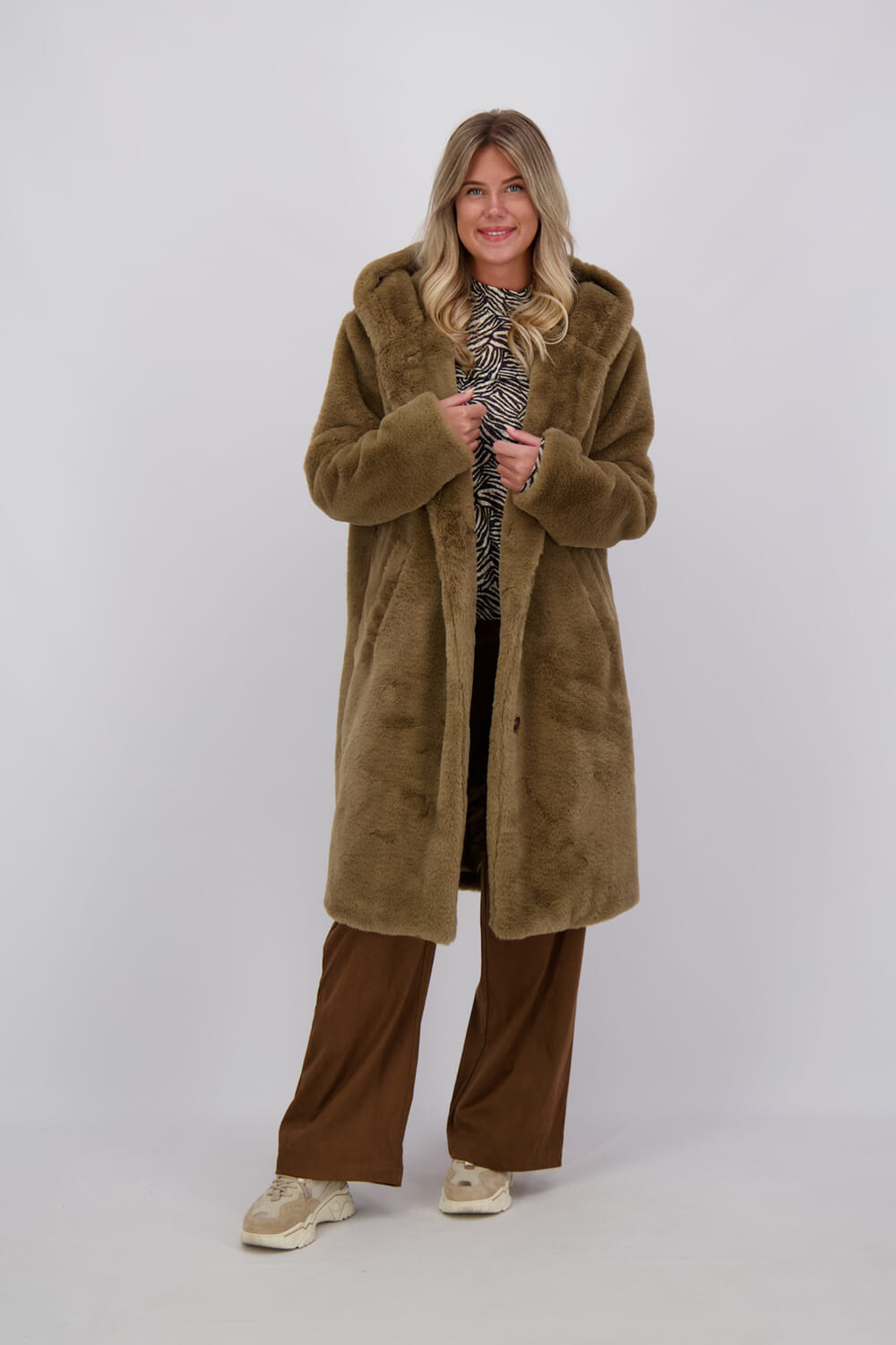 Geisha Mantel met Capuchon Fake Fur Bruin