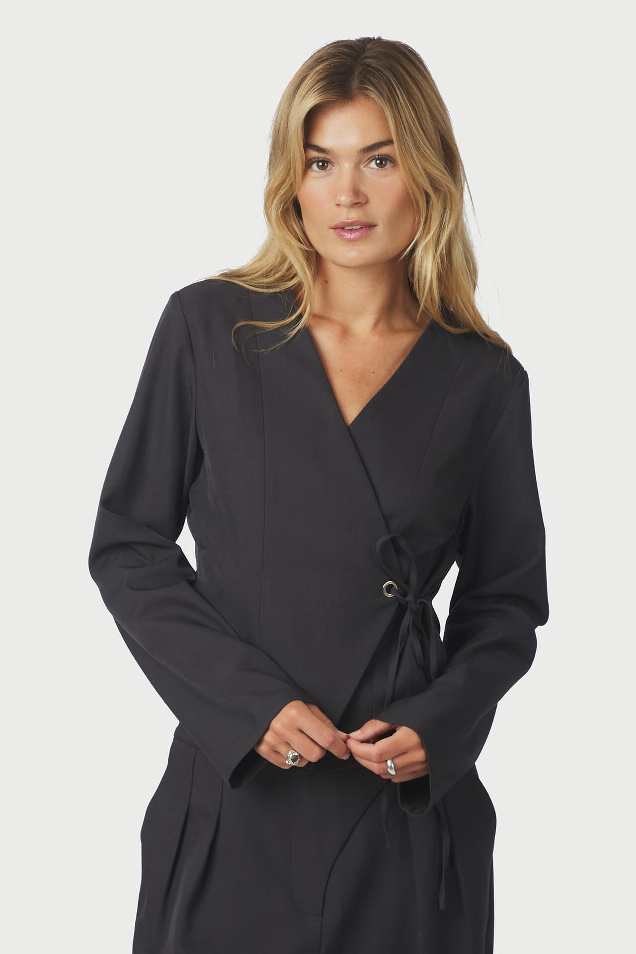 Neo Noir Blazer Simmi Grijs