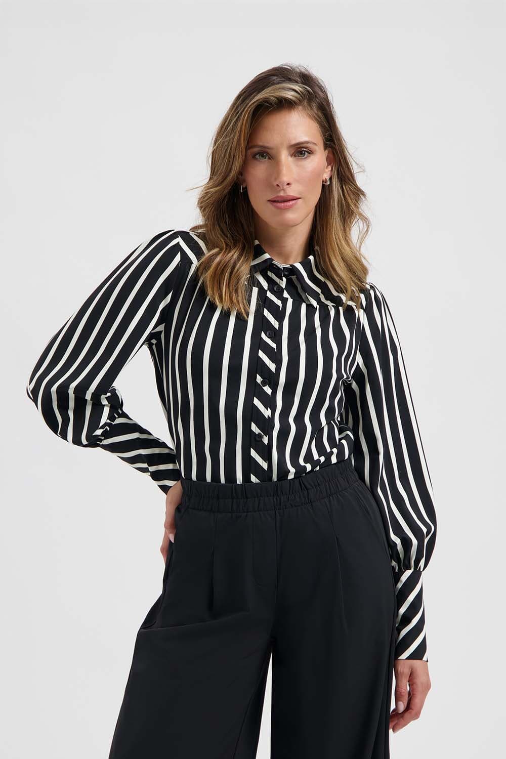 Lady Day Blouse Bente Zwart Lady Day Blouse Bente Zwart