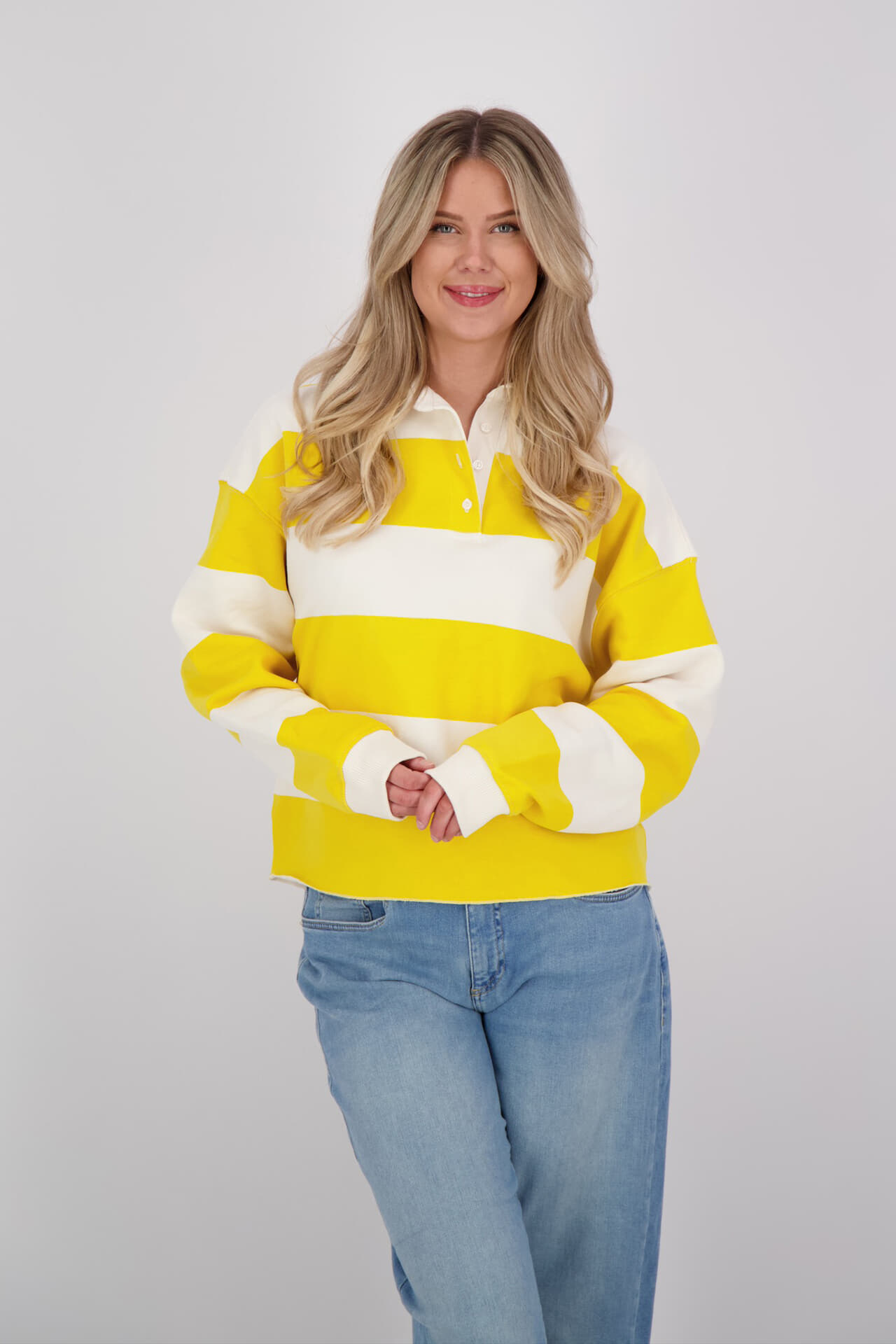 The Shirt Project Sweater Beige