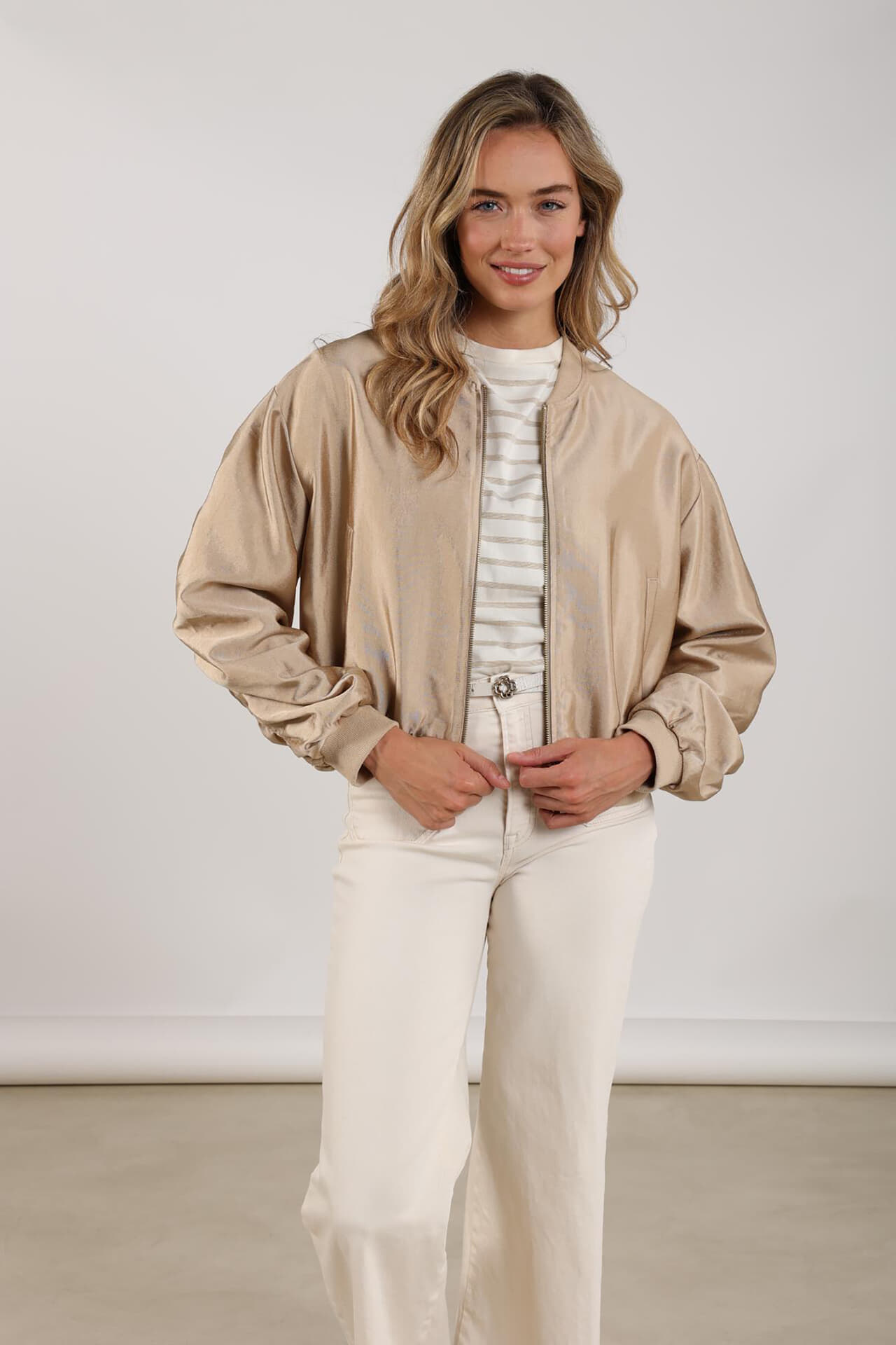 Nukus Bomberjack Babette Goud