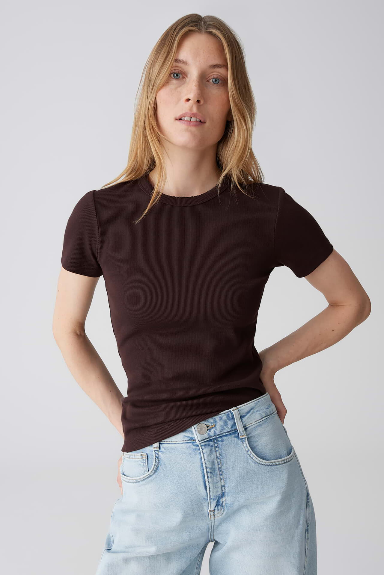 Opus Top Samuna Scallop Bruin