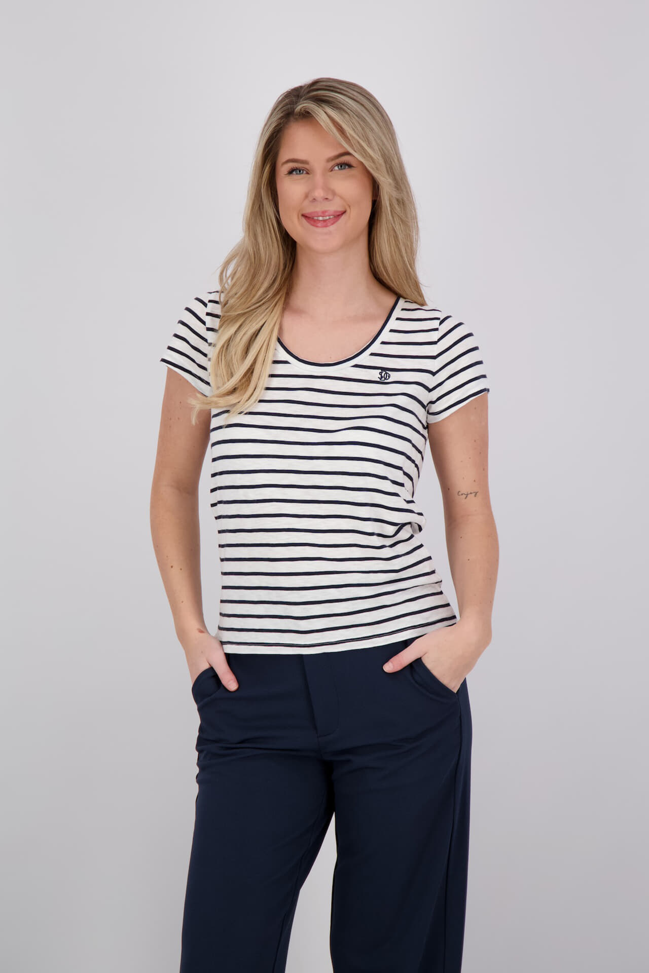 Superdry T-shirt Studio Scoop Blauw