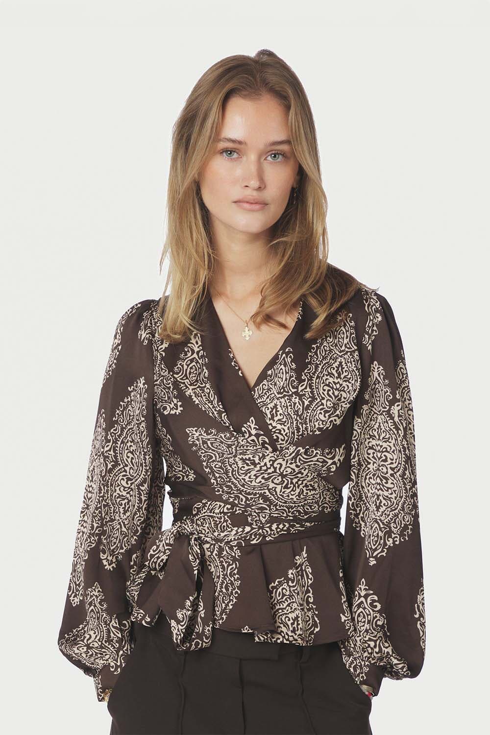 Neo Noir Blouse Rista Bruin