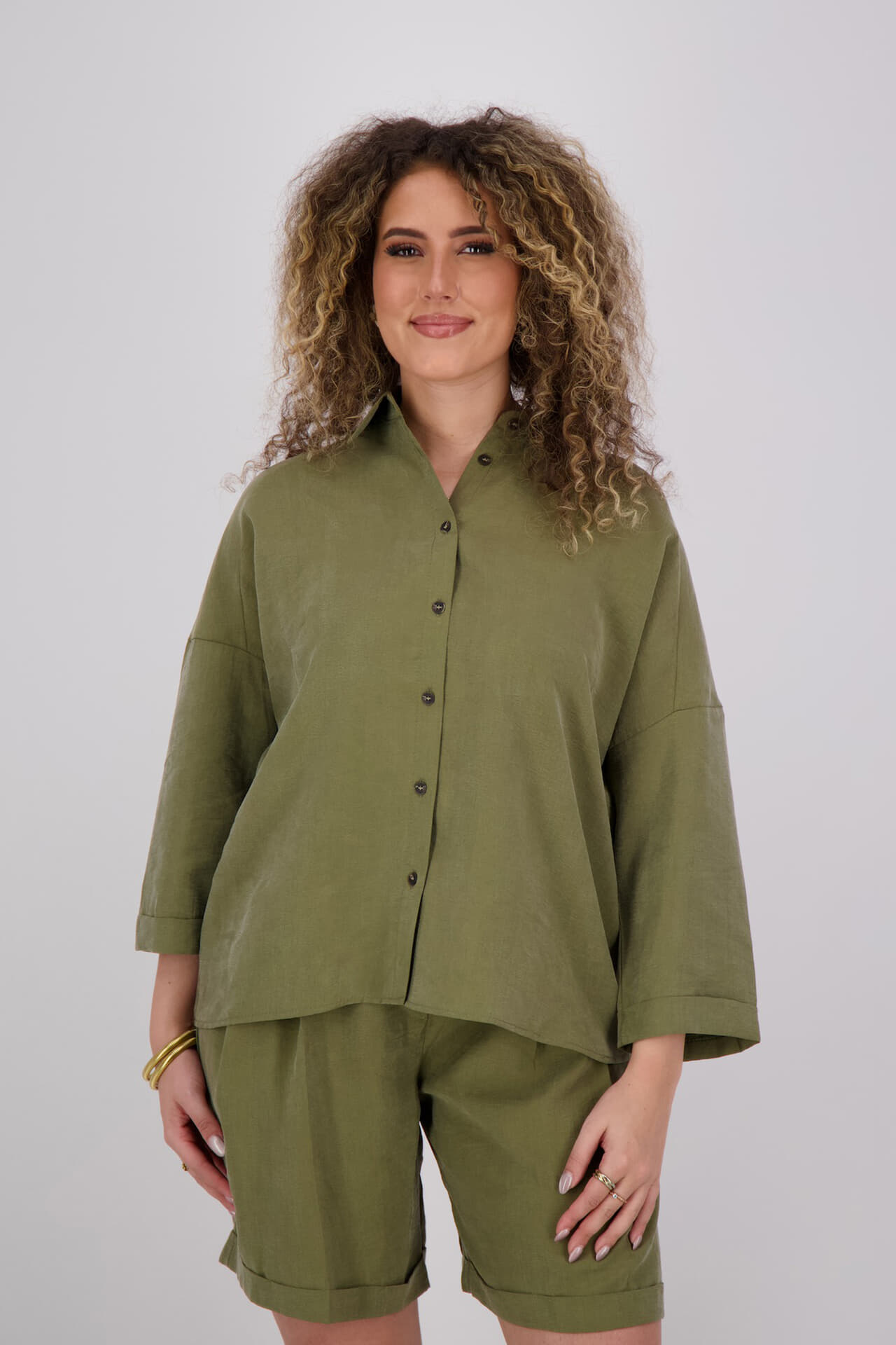 In Shape Short Camee Army