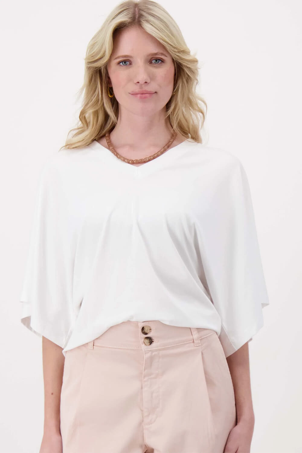 Zusss Top V hals tee Off White