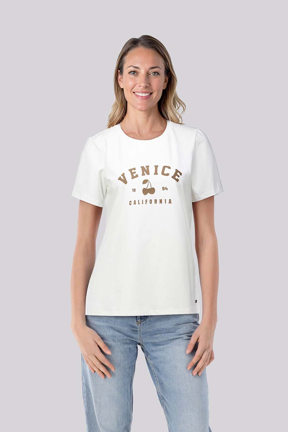 Lady Day T-shirt Cherry Off White