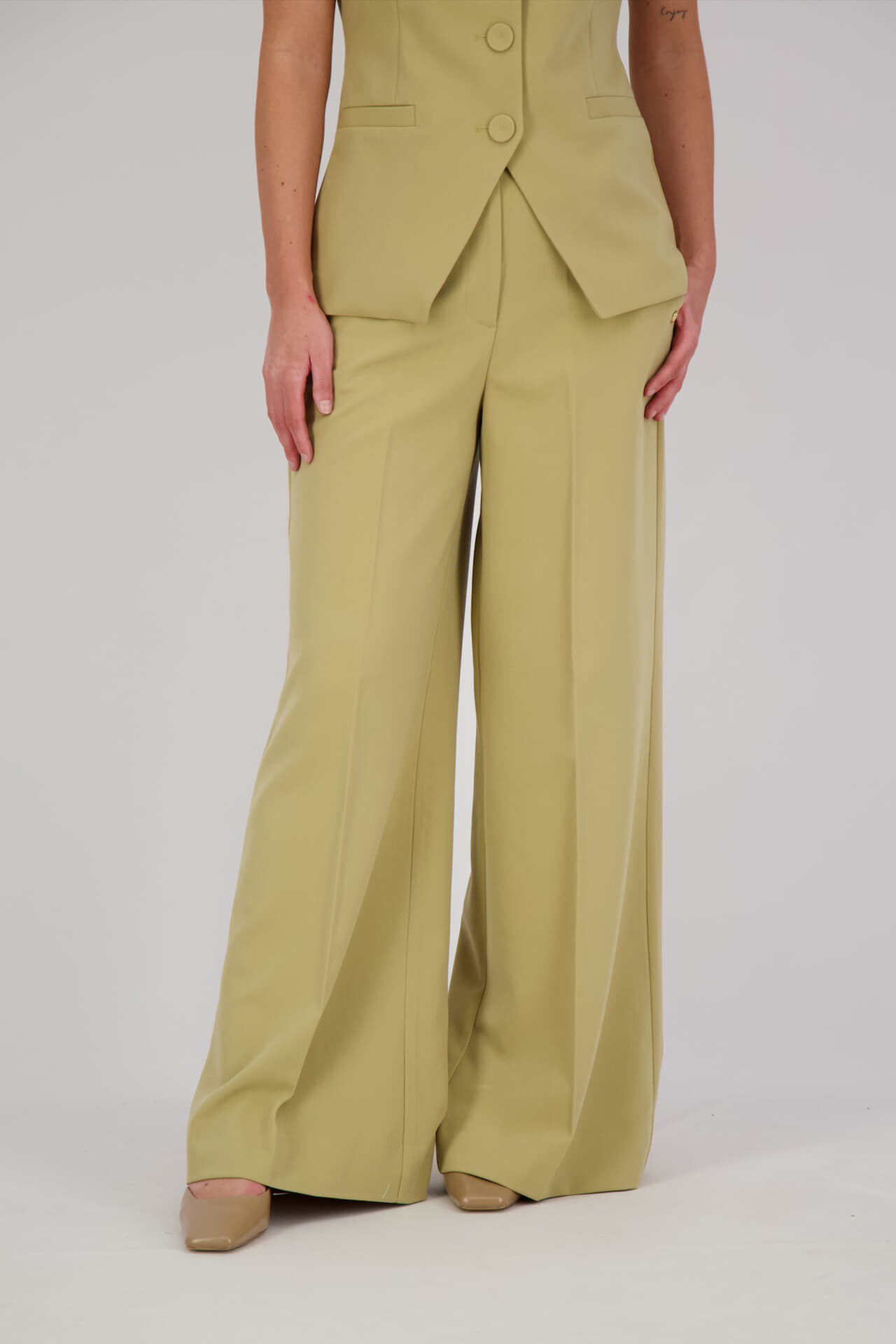 Josh V Broek Jessie  Kaki