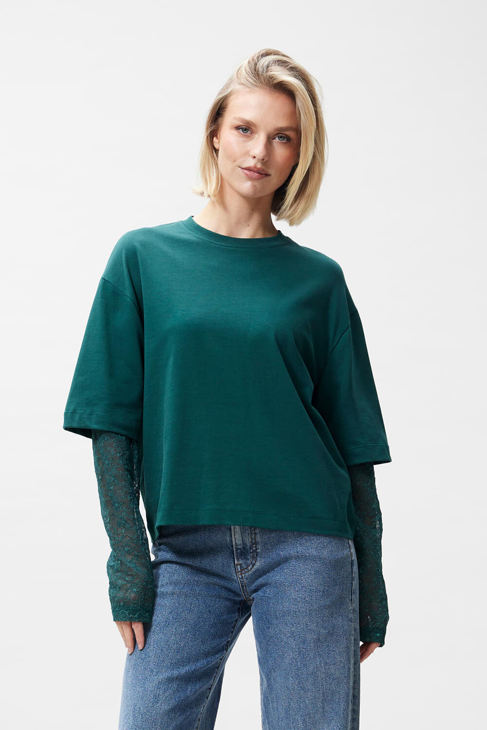 Catwalk Junkie Top with lace sleeves Loose fit Groen
